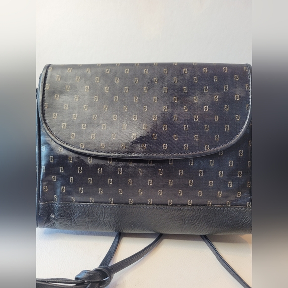 Vintage Fendi Crossbody Bag - Picture 2 of 4